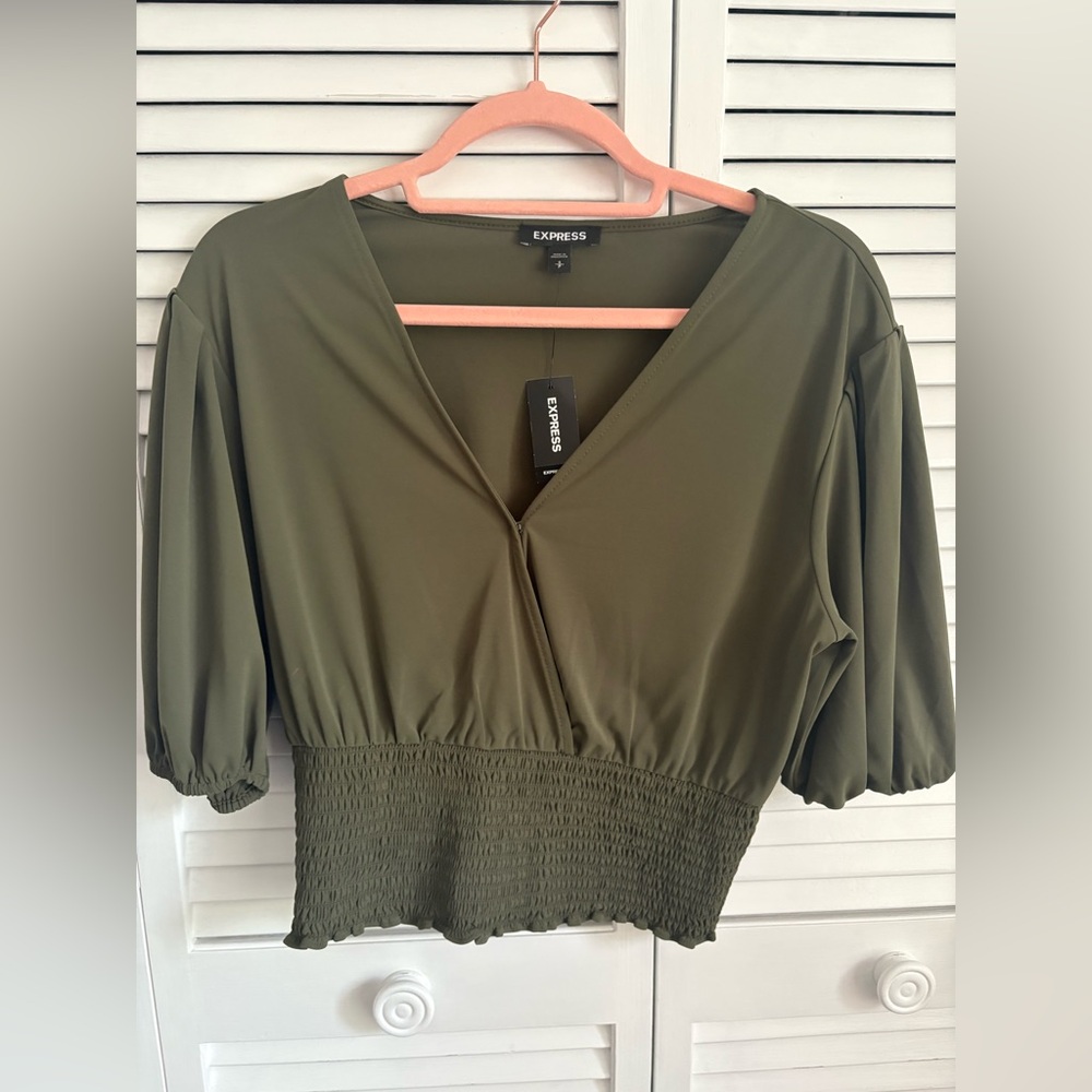 Express army green cinch-waist top size small NWT